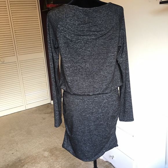 Banana Republic Ruched Gray Jersey Dress Sleeve - Picture 6 of 6